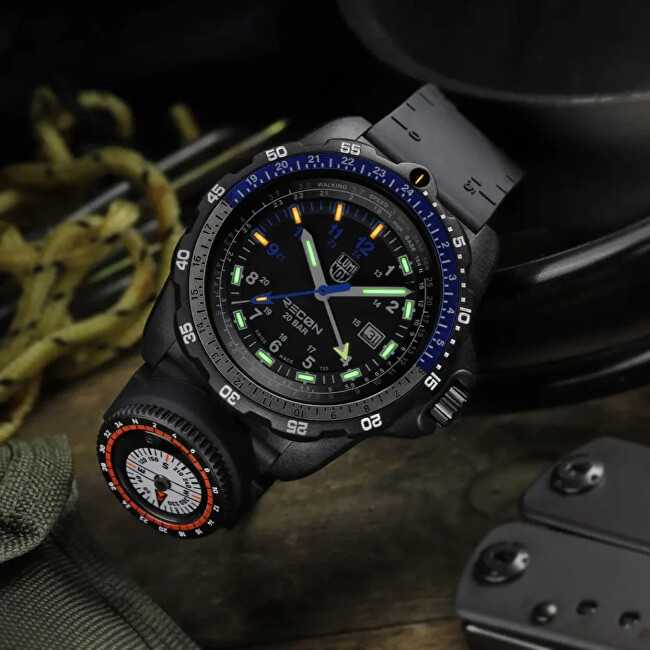 Laikrodis Luminox Land Recon Nav Spec XL.8833