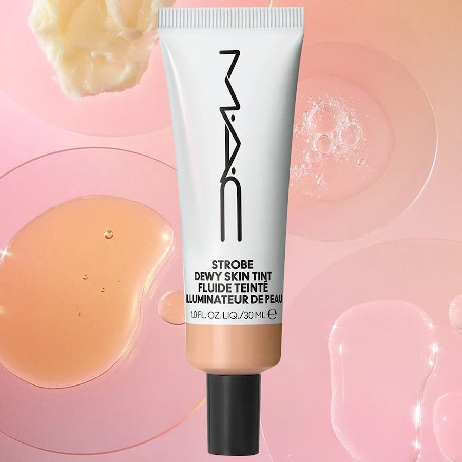 Makiažo pagrindas MAC Strobe Dewy Skin Tint, 30 ml, spalva: Nr. 4 Deep