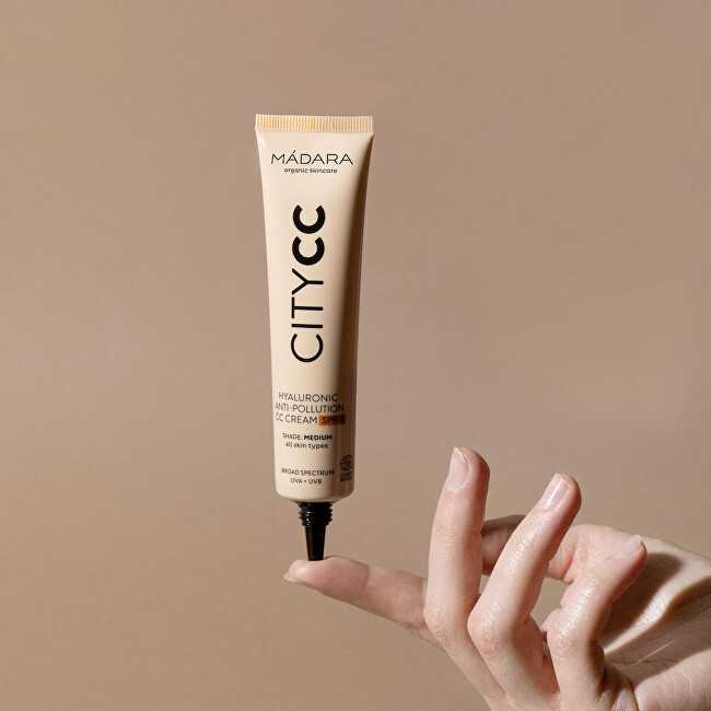 Mádara Madara City Cc Anti-Pollution Hyaluronic CC kremas su Spf15 Tan 40ml