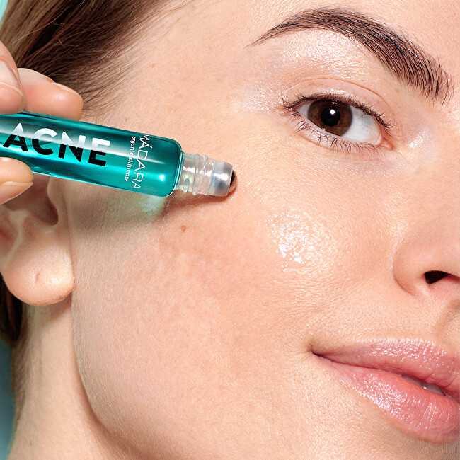 rutulinė priemonė nuo spuogų Madara Madara Acne Roll-On 8ml