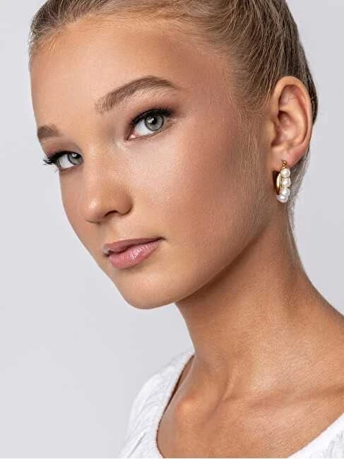 Marc Malone Žavūs perlų auskarai Angel Baltas Earrings MCE24023G