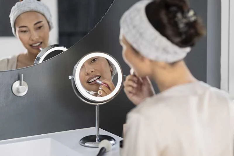 Medisana CM 844 Cosmetic Mirror