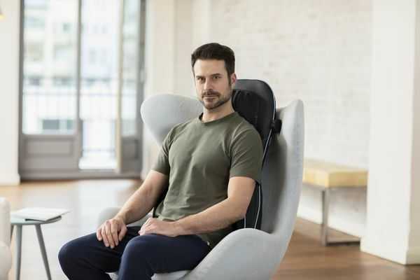 Medisana | MC 825 | Shiatsu masažinis sėdynės užvalkalas w. Kaklo masažas | Masažo zonų skaičius | Šilumos funkcija | 40 W | Juodas