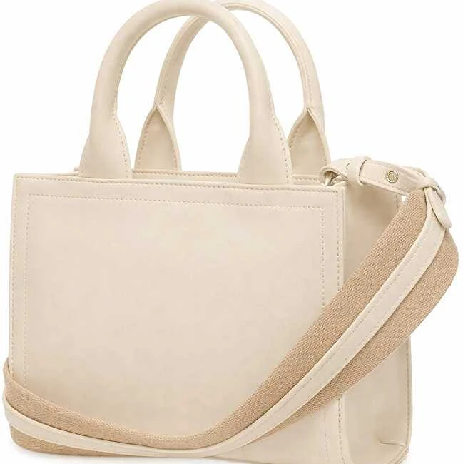 Moschino Moteriška rankinė JC4044PP1OLE0110