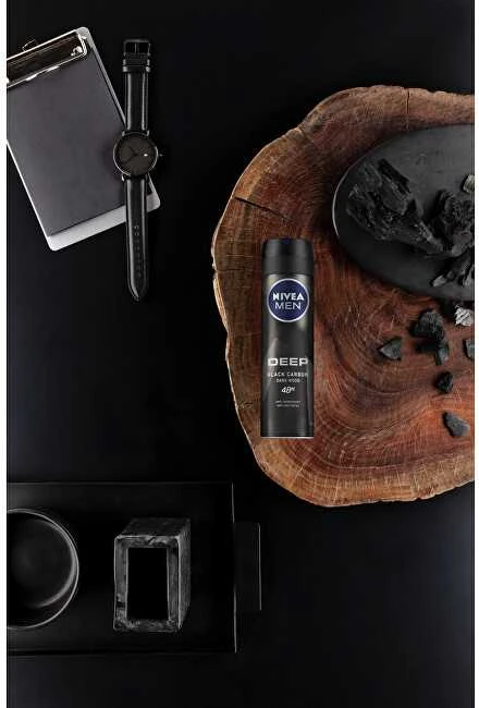 Nivea Men Deep purškiamas antiperspirantas su anglimi