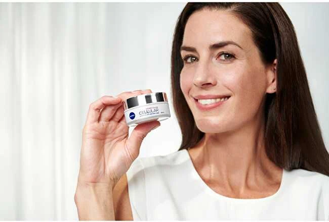 NIVEA_Hyaluron Cellular Filler + Stangrinantis SPF15 dieninis kremas nuo raukšlių 50ml