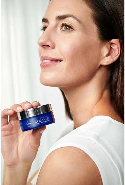 Nivea Hyaluron Cellular Filler + Stangrinamasis naktinis kremas nuo raukšlių 50ml