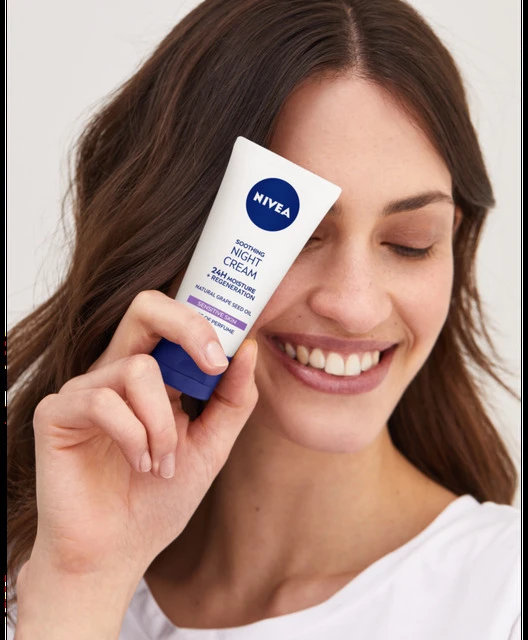 Nivea Raminamasis naktinis kremas 50ml
