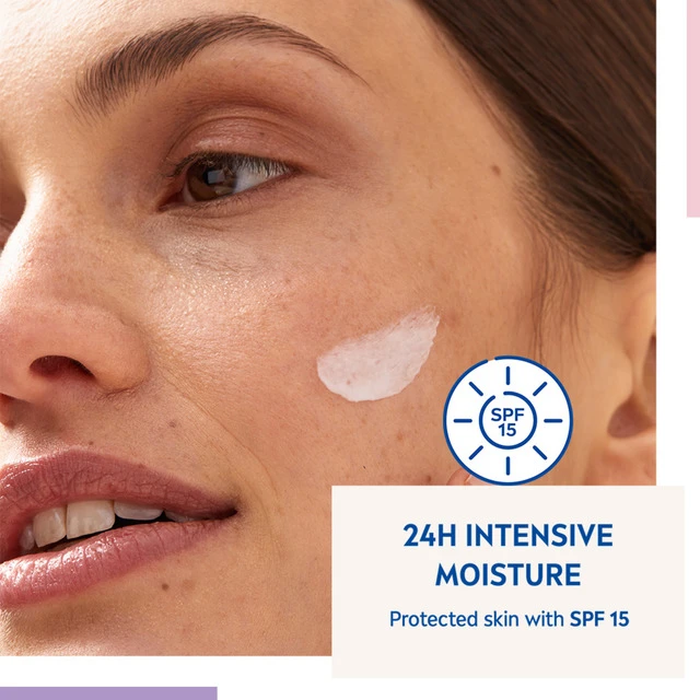 NIVEA_Rose Touch nawilżajacy krem do twarzy 50ml