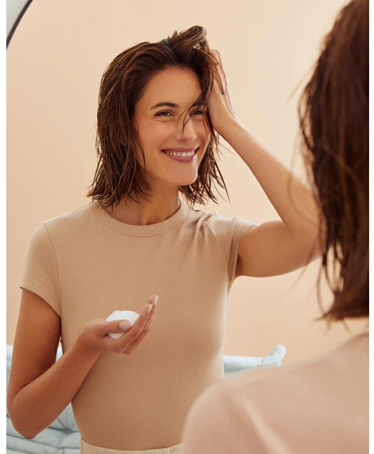 Nivea Volume Care plaukų putos 150ml