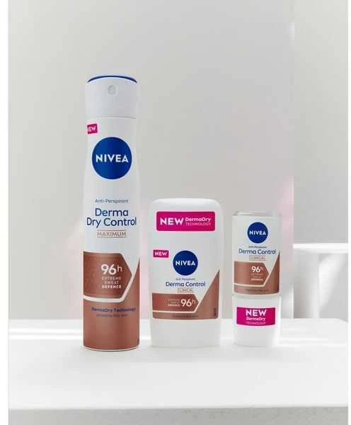 Nivea Kietas antiperspirantas „Derma Dry Control“ 50 ml