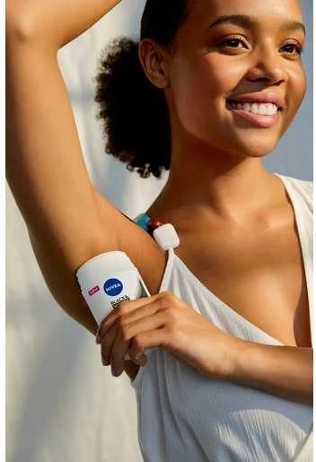 Nivea rutulinis antiperspirantas naudojimo metu