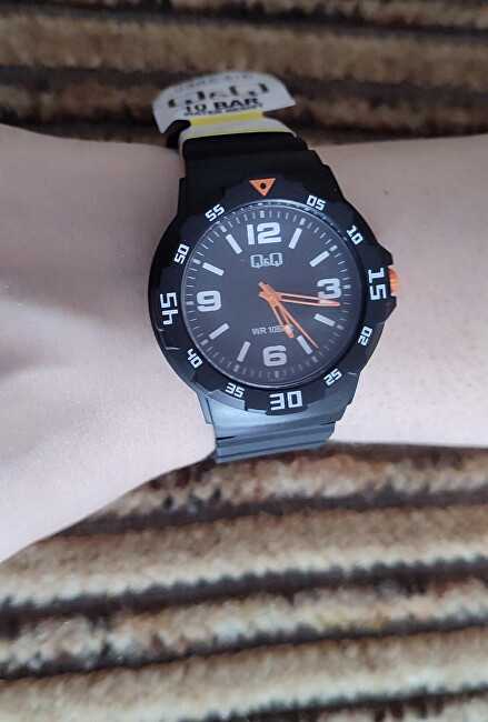 Q&Q analoginis laikrodis V02A-015VY