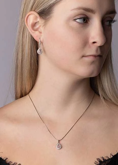 Silvego BRISA Sidabrinis Pendant with Swiss Mėlyna Topaz and Brilliance Zirconia JJJ1141PTS