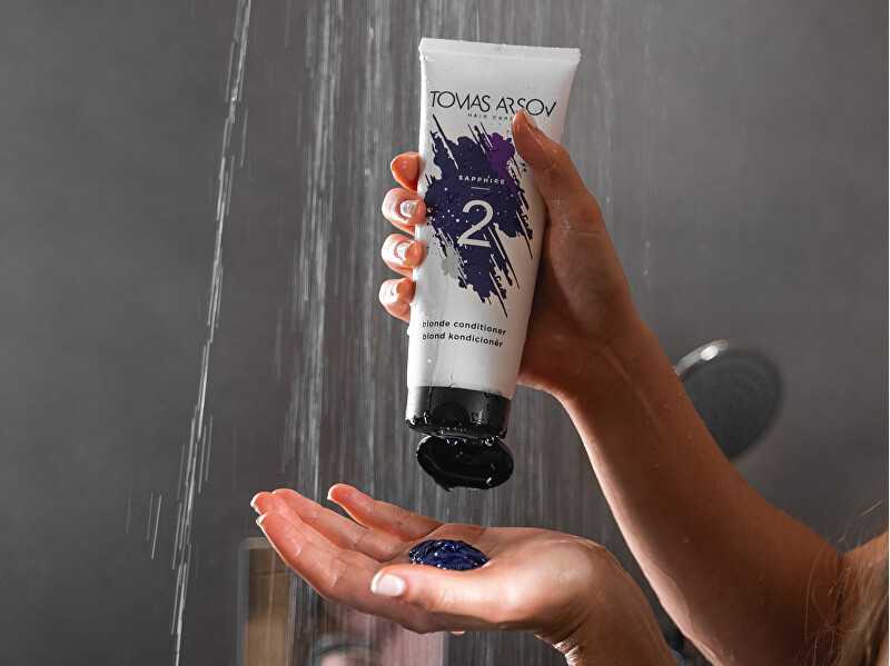 Tomas Arsov Kondicionierius šviesiems, šviesintiems ir šviesintiems plaukams "Sapphire" ("Skirtas šviesiems plaukams Conditioner") 250 ml