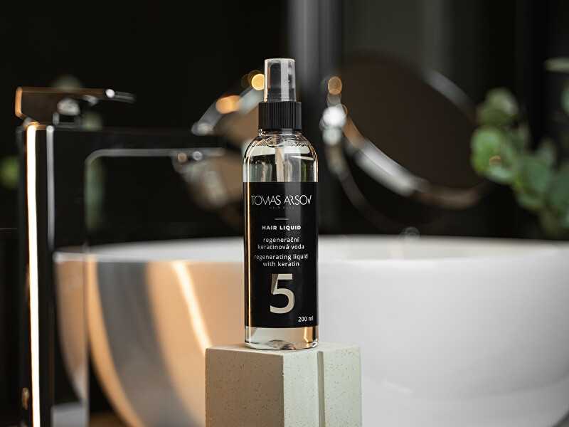 Tomas Arsov Regeneruojantis skystis plaukams (regeneruojantis skystis su keratinu ) 200 ml
