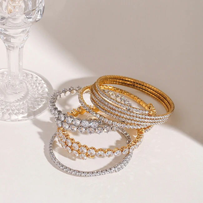 Troli Glittering adjustable bracelet with zircons Gold
