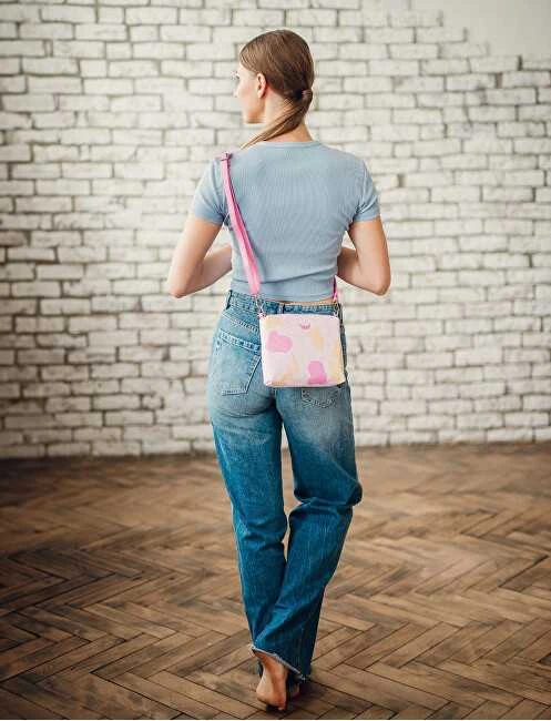 Vuch Dámská crossbody kabelka Nuria Flowers Line Rožinė