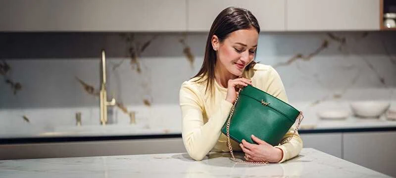 Vuch Moteriškas rankinukas per petį Verica Žalias
