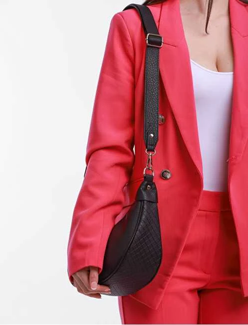 Vuch Moteriška rankinė Nessa Juodas Banana Bag