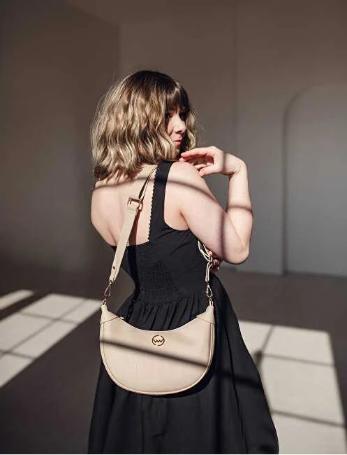 Vuch Moteriška rankinė Nessa rusvai gelsvas Banana Bag
