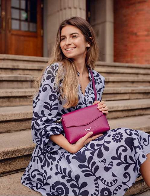 Vuch Moteriška odinė crossbody rankinė Leyra Wine