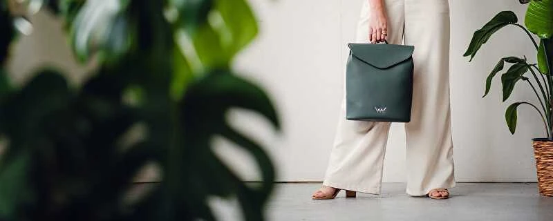 Vuch Moteriška kuprinė Joanna Khaki spalvos