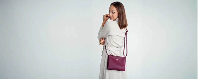 Vuch Moteriška kryžminė rankinė Anna Wine