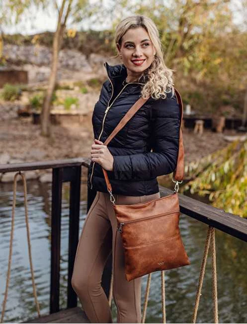 Vuch Moteriška kryžminė rankinė Prisco Brown