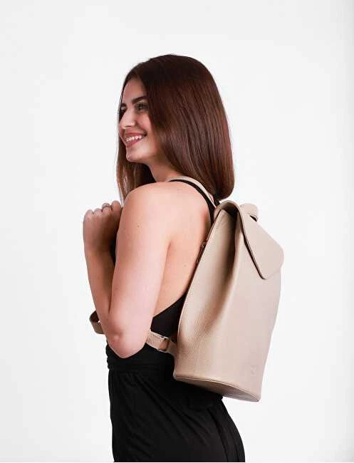 Vuch Moteriška odinė kuprinė Joanna Leather rusvai gelsvas