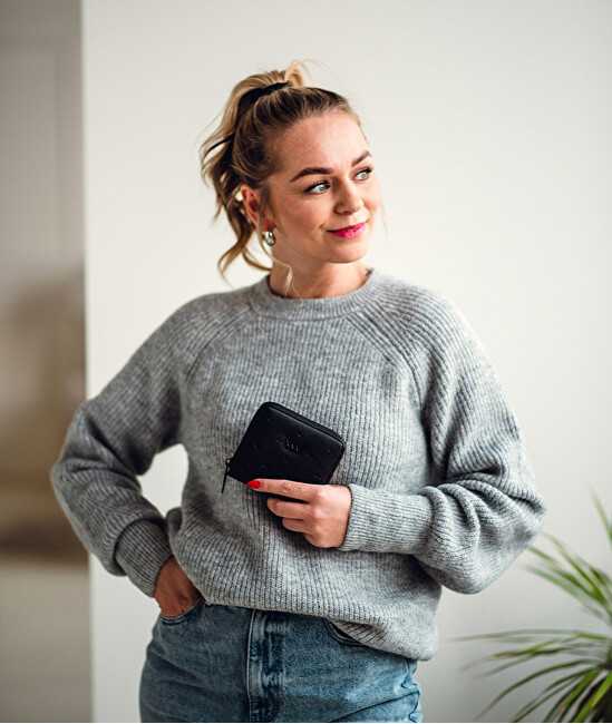 Vuch Moteriška piniginė Charis Mini Juodas