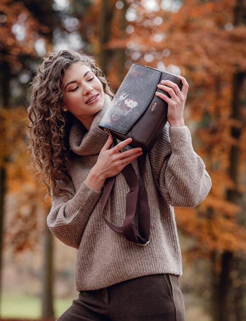 Vuch Moterų rankinė per petį Rosalie Rounded Flap Bag