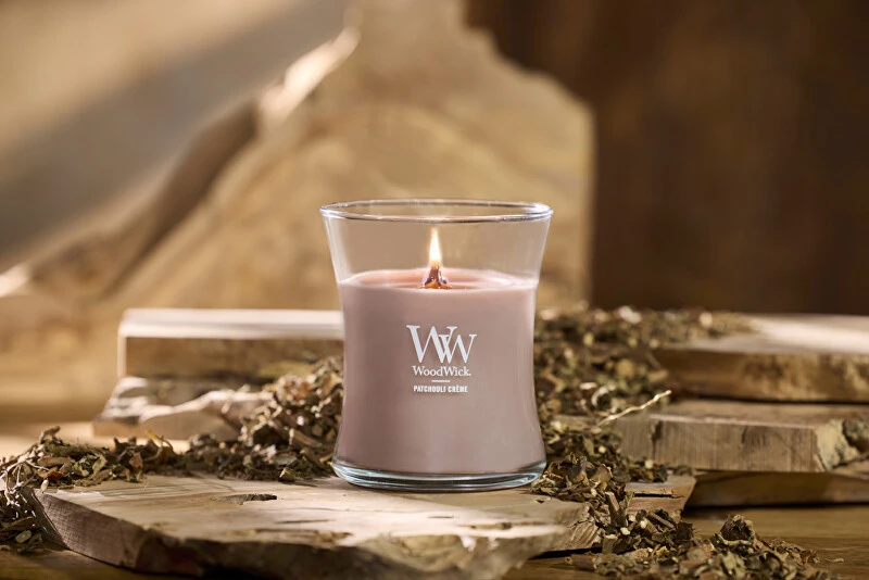 WoodWick Aromatinė žvakė (Patchouli Creme), 275 g