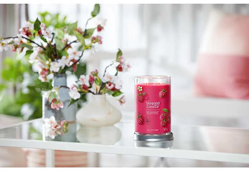 Yankee Candle Aromatinė žvakė Signature tumbler large Raudona Raspberry 567 g