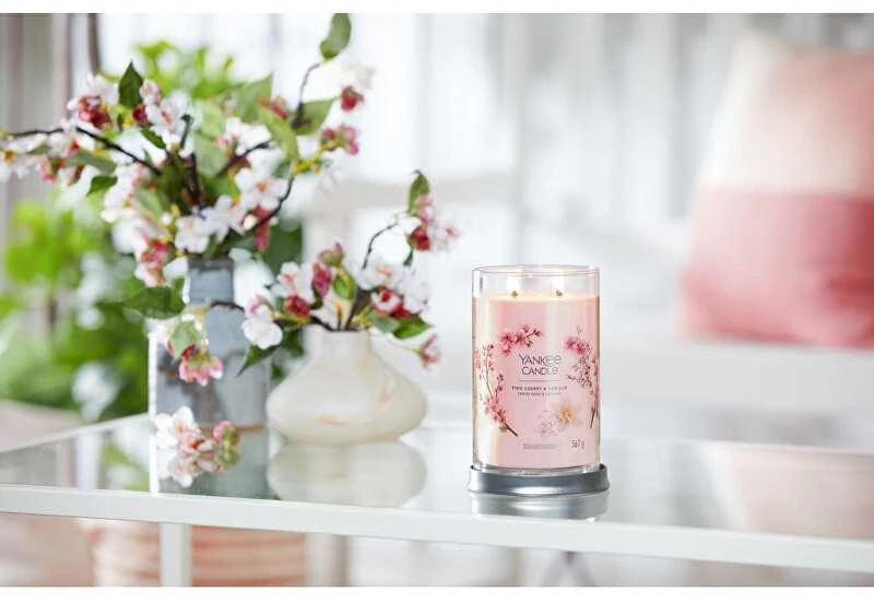Yankee Candle Aromatinė žvakė Signature tumbler large Rožinė Cherry Vanilla 567 g