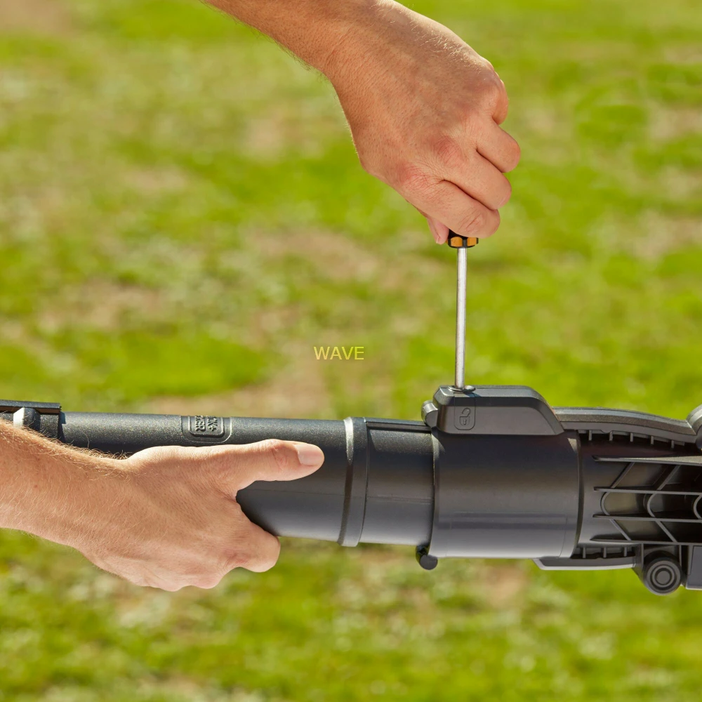 Black & Decker lapų pūstuvas - siurblys BEBLV300 3000W