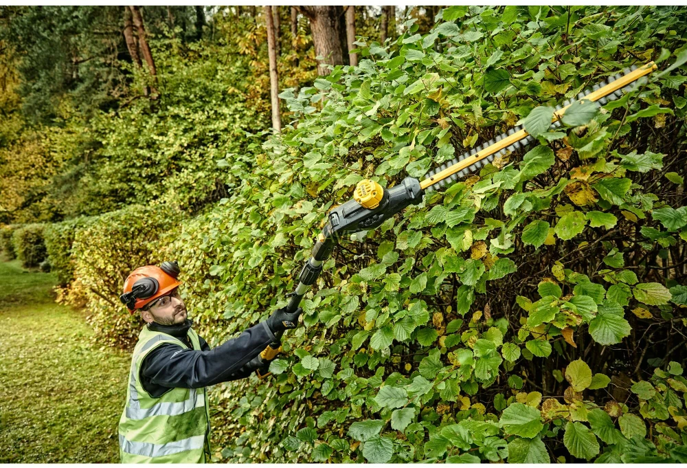 Akumuliatorinės gyvatvorių žirklės Dewalt DCMPH566N (be akumuliatoriaus ir kroviklio)