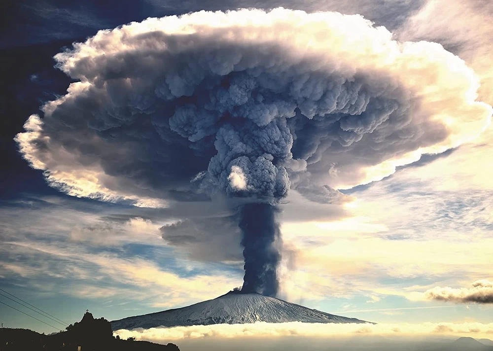 Ravensburger Dėlionė 1000 vnt. - Ugnikalnis Etna