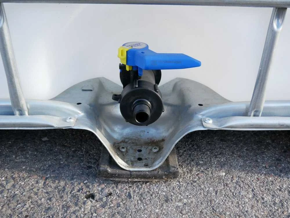 Pajungimas 60mm prie IBC konteinerio x 3/4 išorinis sriegis