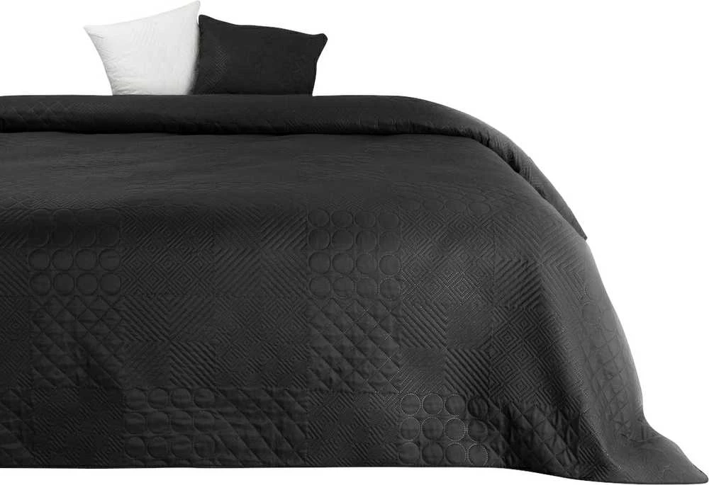Eurofirany DESIGN 91 BONI / 5 Lovatiesė su karšto spaudimo technika įspaustu skiautinių motyvu, 170X210 cm, spalva: juoda Lovatiesė