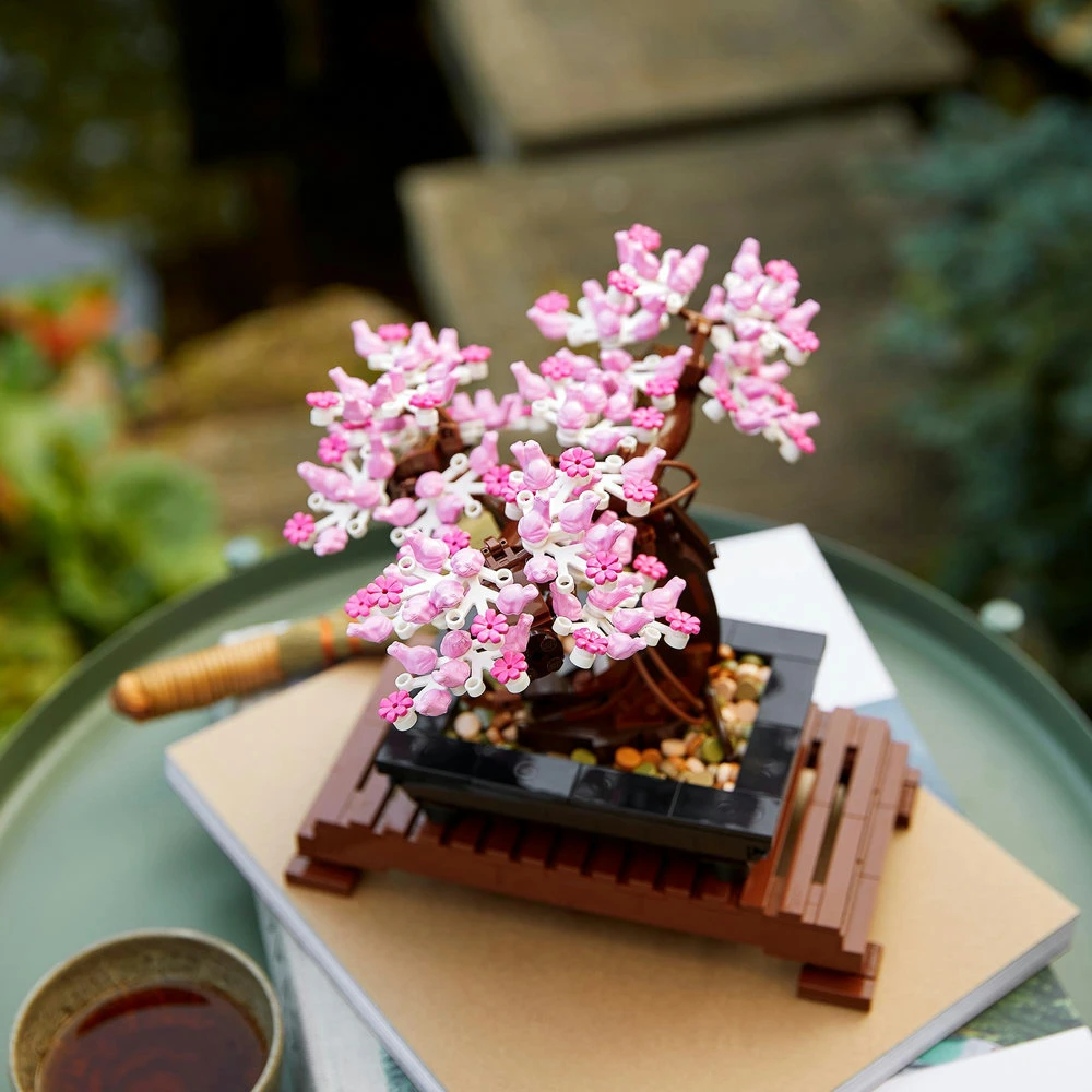 LEGO® Icons Bonsai medelis (10281)