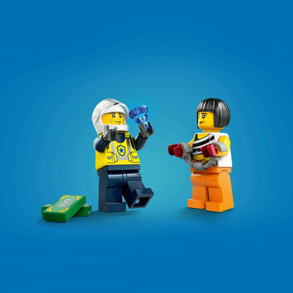 LEGO® City Policijos automobilis ir galingo automobilio gaudynės 60415