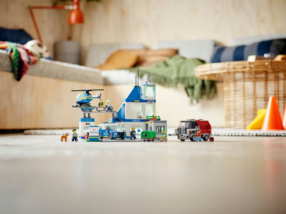 LEGO® City Policijos nuovada (60316)