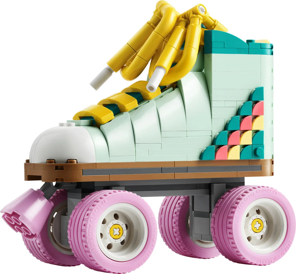 LEGO® Creator 3-in-1 Retro riedučiai (31148)