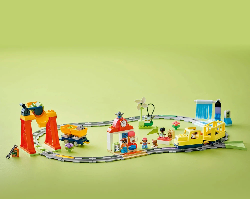 LEGO® DUPLO Didelis interaktyvus bendruomeninis traukinys (10428)