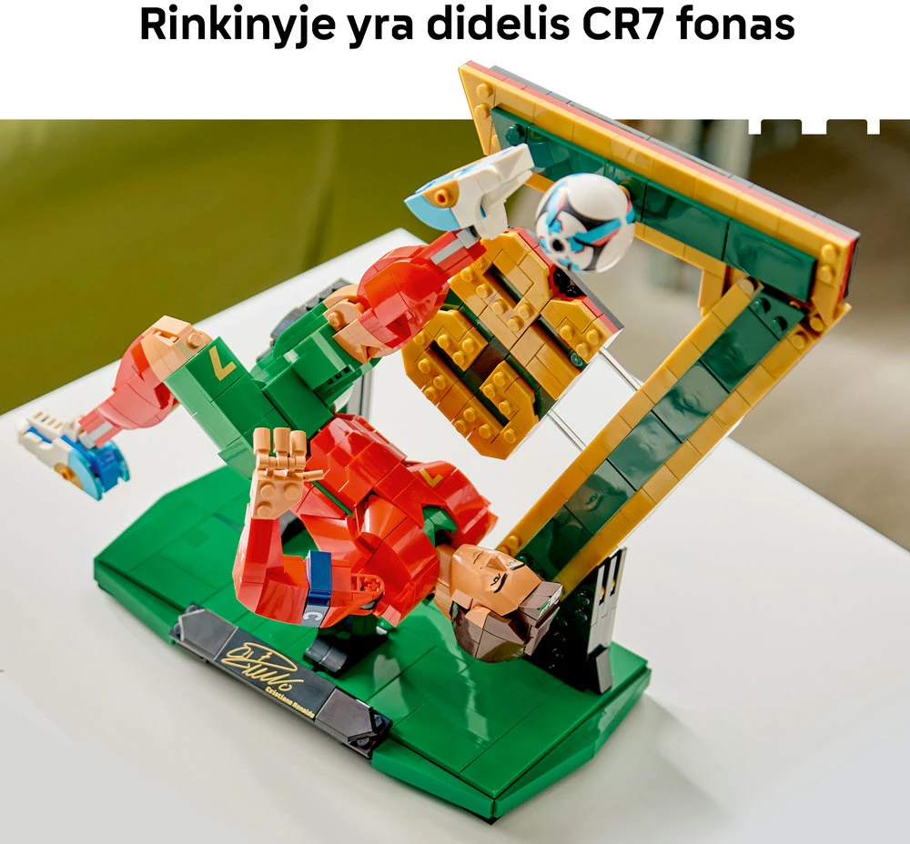 LEGO® Editions Cristiano Ronaldo – futbolo legenda 43016
