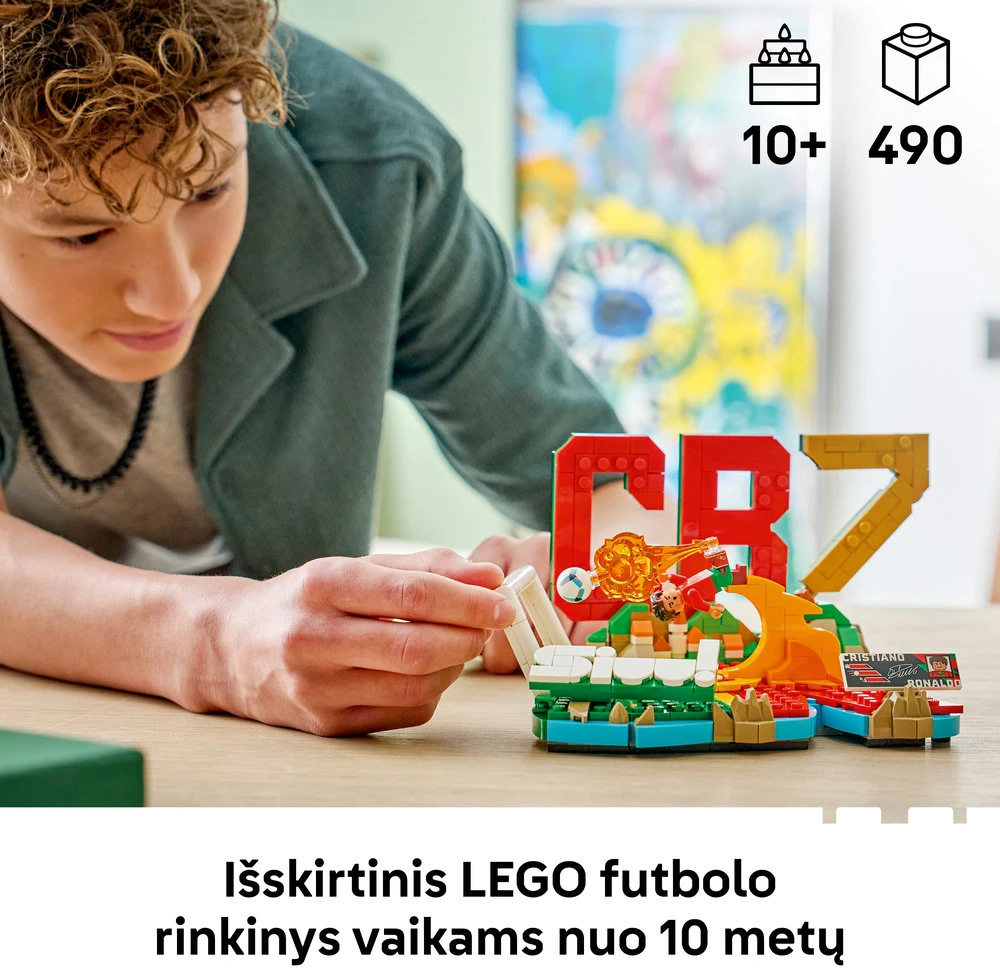 LEGO® Editions Cristiano Ronaldo – svarbiausi futbolo įvykiai 43012