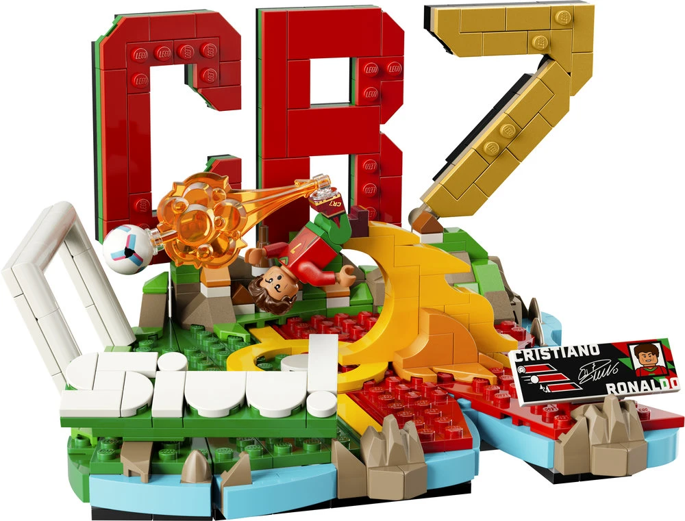 LEGO® Editions Cristiano Ronaldo – svarbiausi futbolo įvykiai 43012