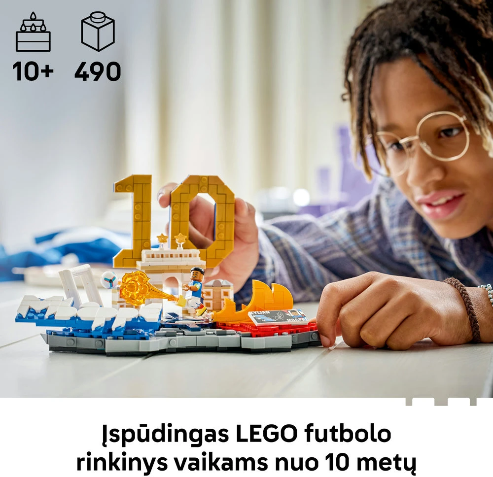 LEGO® Editions Kylian Mbappé – svarbiausi futbolo įvykiai, dekoro konstravimo rinkinys vaikams, 43013
