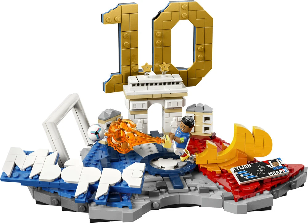 LEGO® Editions Kylian Mbappé – svarbiausi futbolo įvykiai, dekoro konstravimo rinkinys vaikams, 43013